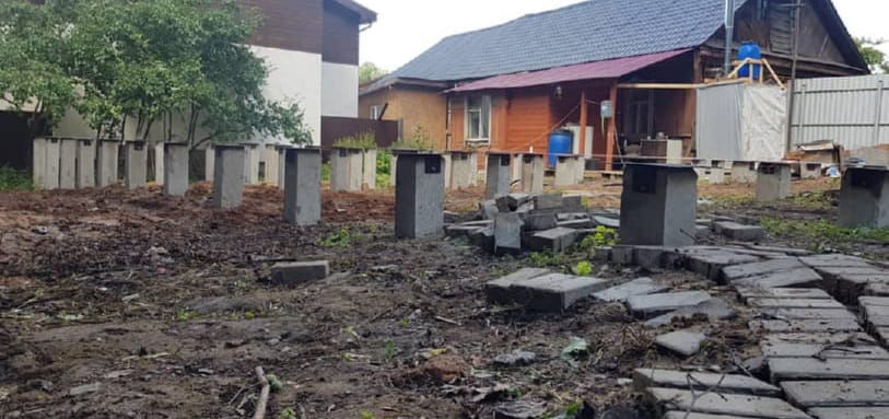 Фундамент на забивных ЖБ сваях