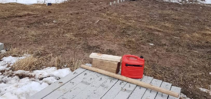 Фундамент на забивных ЖБ сваях