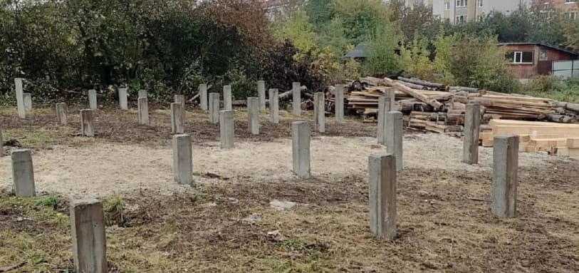 Фундамент на забивных ЖБ сваях