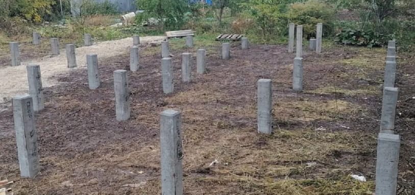 Фундамент на забивных ЖБ сваях